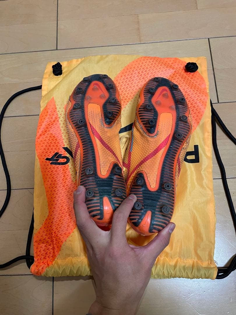 ナイキ　ファントムGT2 ag-pro