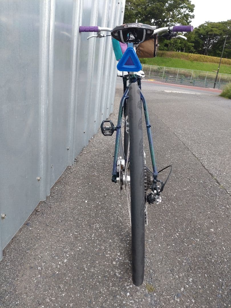 CRUST　BIKES BOMBORA　2024年製美品