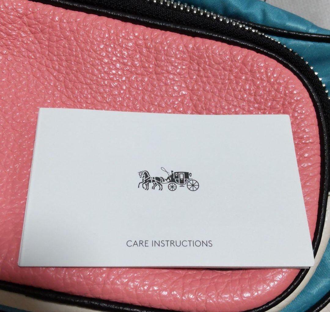 新品 COACHコーチ マルチカラー ウエストポーチ ボディバッグ シグネチャー