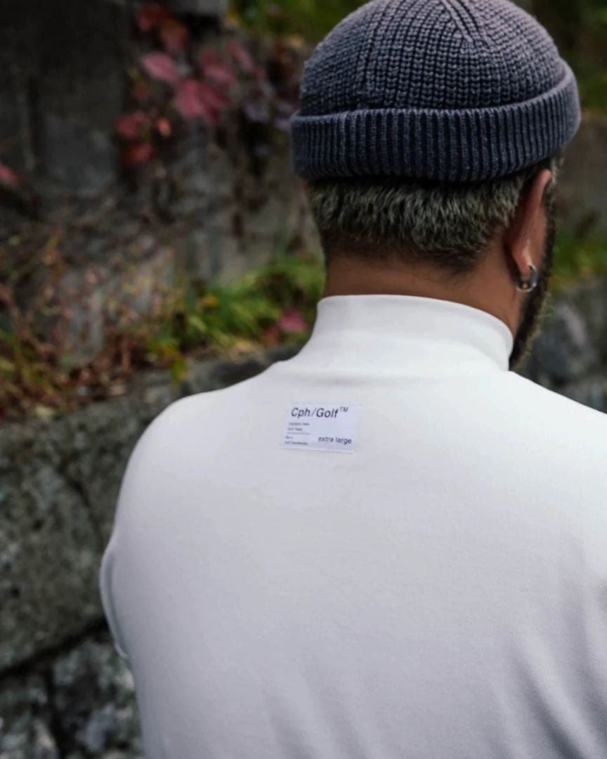 モックネックシャツ　ホワイト　L