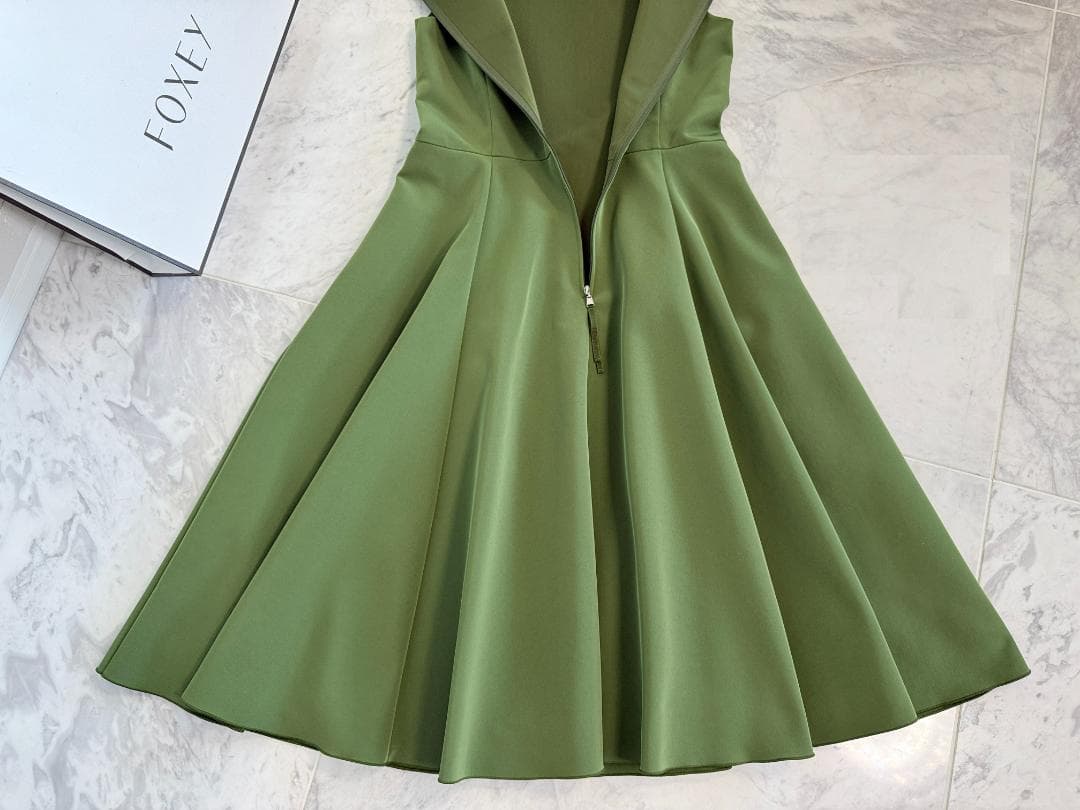 未使用級★ FOXEY/フォクシー セビリアドレス 40 SE掲載 '22年商品