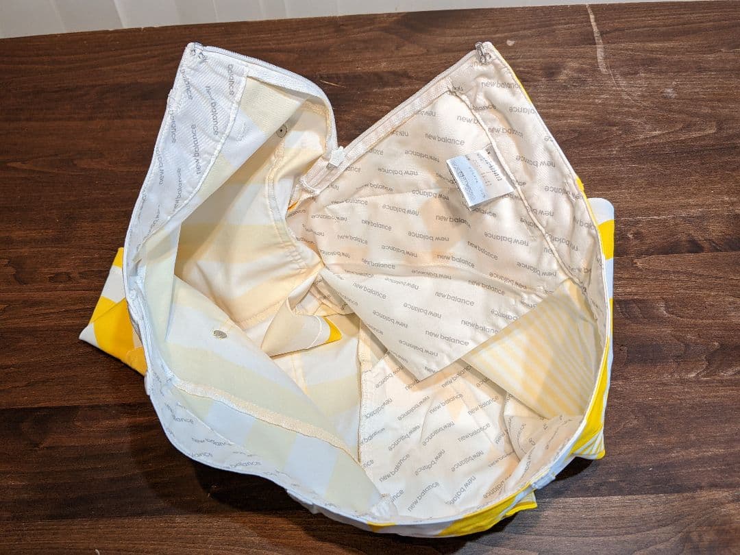 ニューバランス　ゴルフ　上下セット　セットアップ　半袖　ポロシャツ　黄　スカート