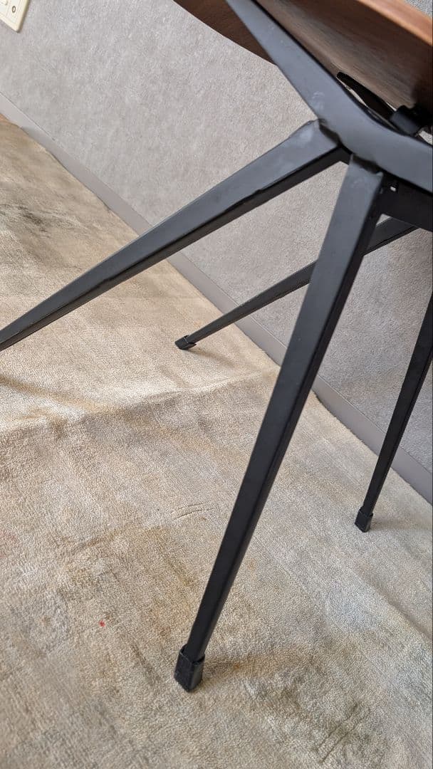 Northern Ohio Industrial コンパスレッグチェア 木製