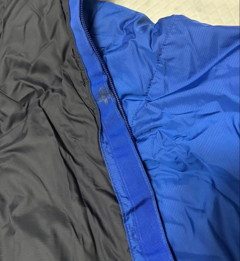 00年代　入手困難　patagonia パフジャケット83990 青Ｌサイズ