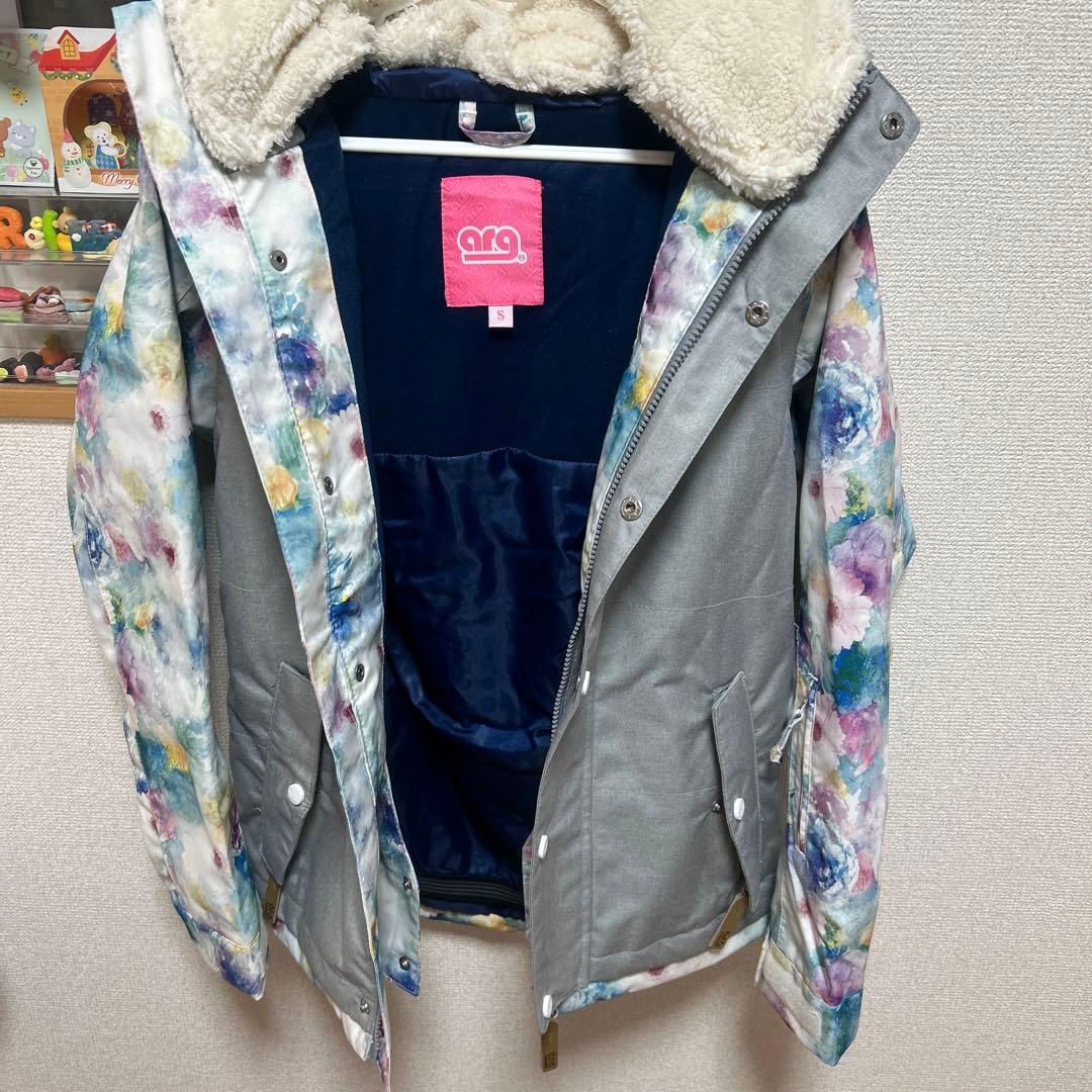 arg スノーボードウェア 女性用 グレー 花柄