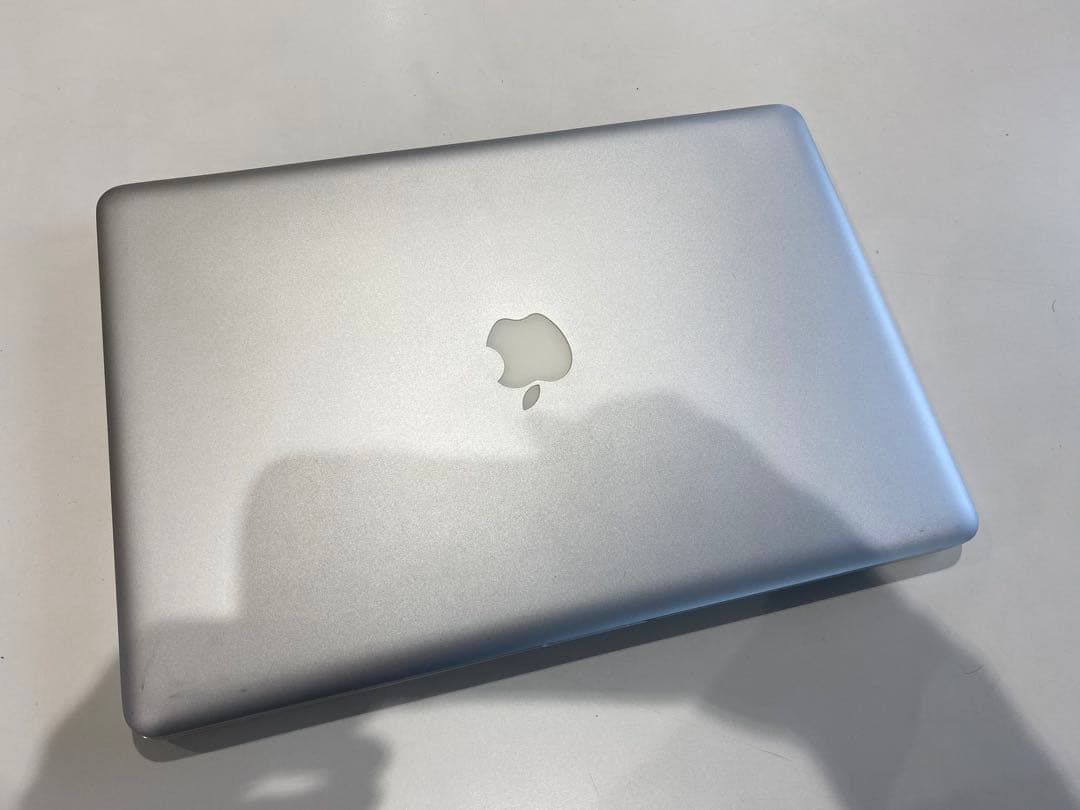 MacBook Pro Mid 2009 15インチ 8G バッテリー新品