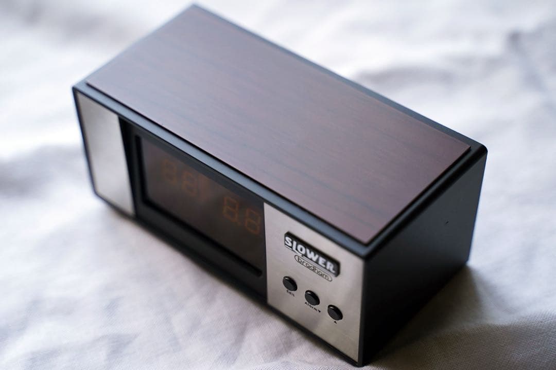 SLOWER DESK CLOCK 置き時計 LED式 bradham ブラハム