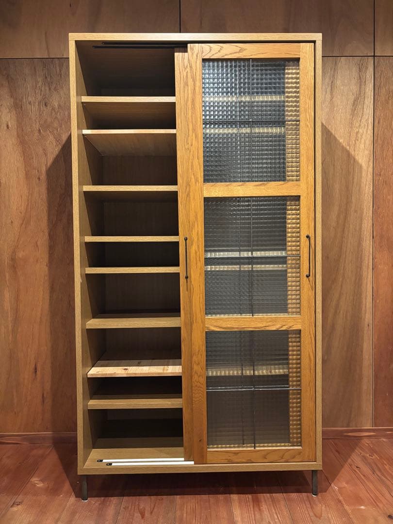 アデペシュ/カデル スライドガラスキャビネット ハイ /収納キャビネット