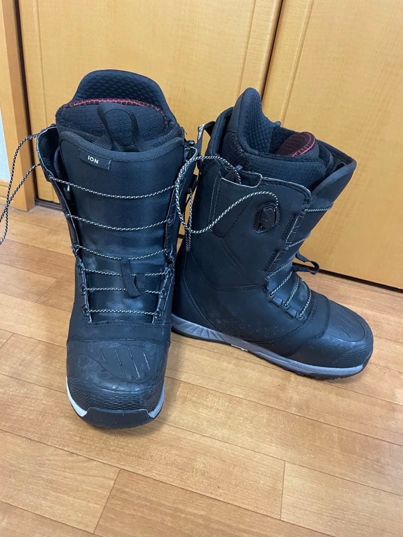 BURTON ION (バートン アイオン) 25.5cm 18-19モデルION 18-19 Burton