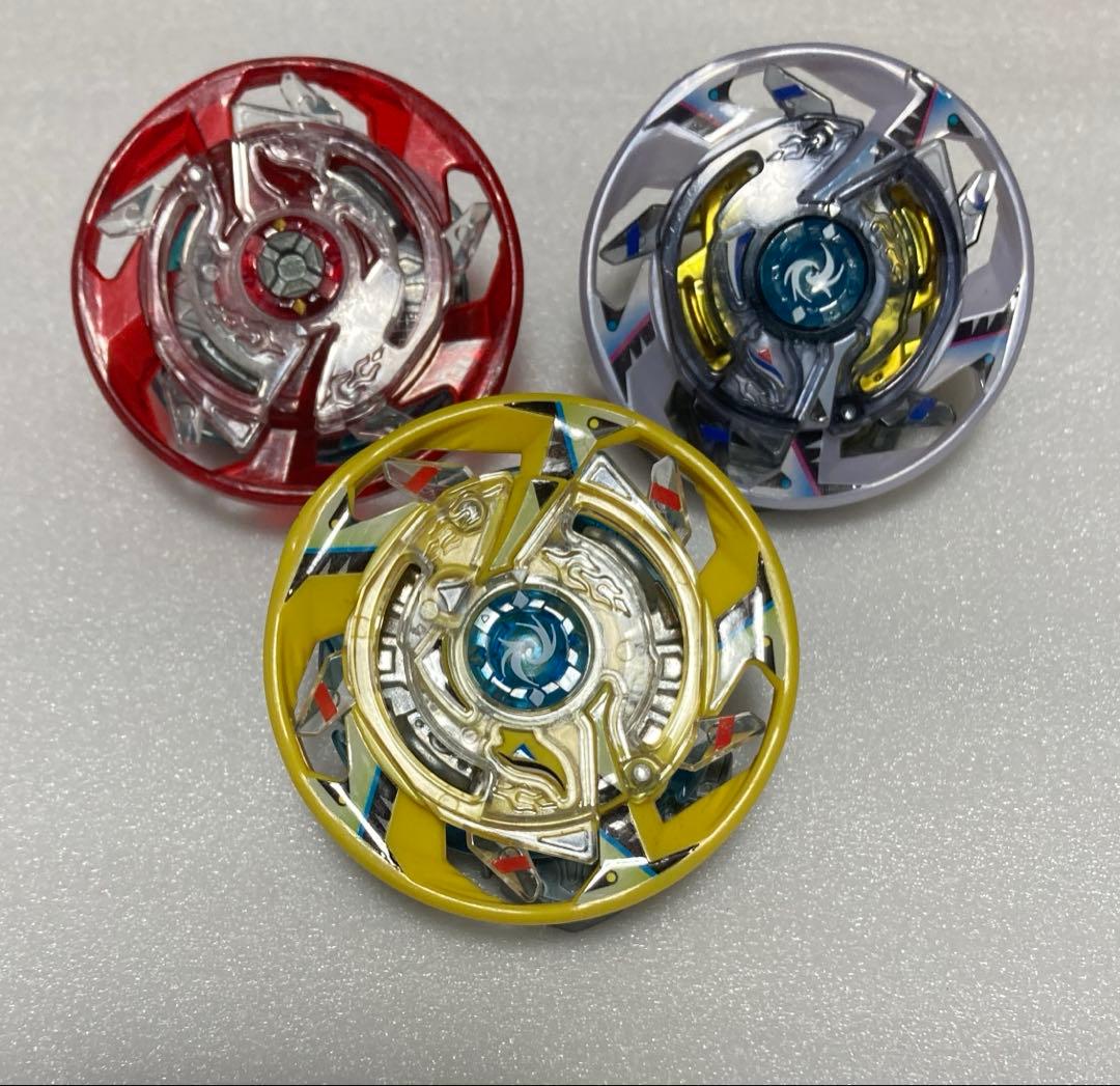 マキシマムガルーダ.8F.Fl レア枠 ベイブレードバースト - メルカリ