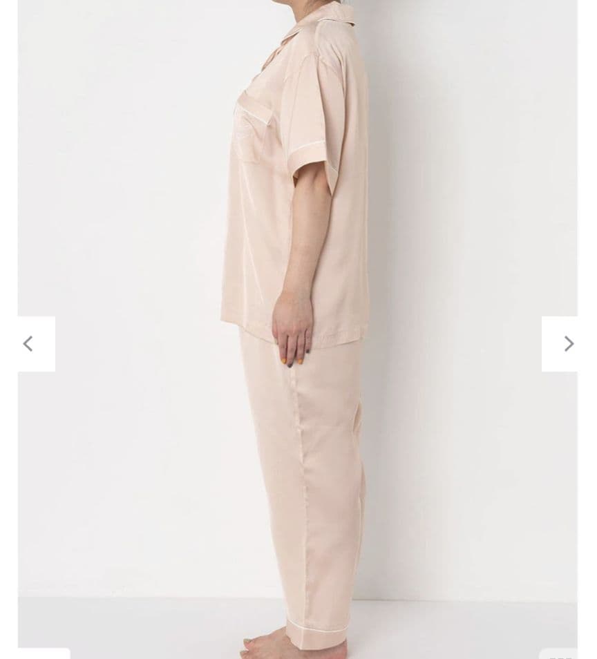 新品タグ付き ワコール 睡眠科学 ルームウェア パジャマ サテン M 高級 BR