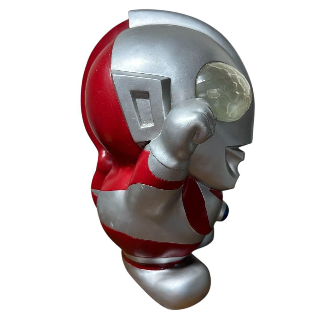 特大 ウルトラマン 貯金箱 RUNA - メルカリ