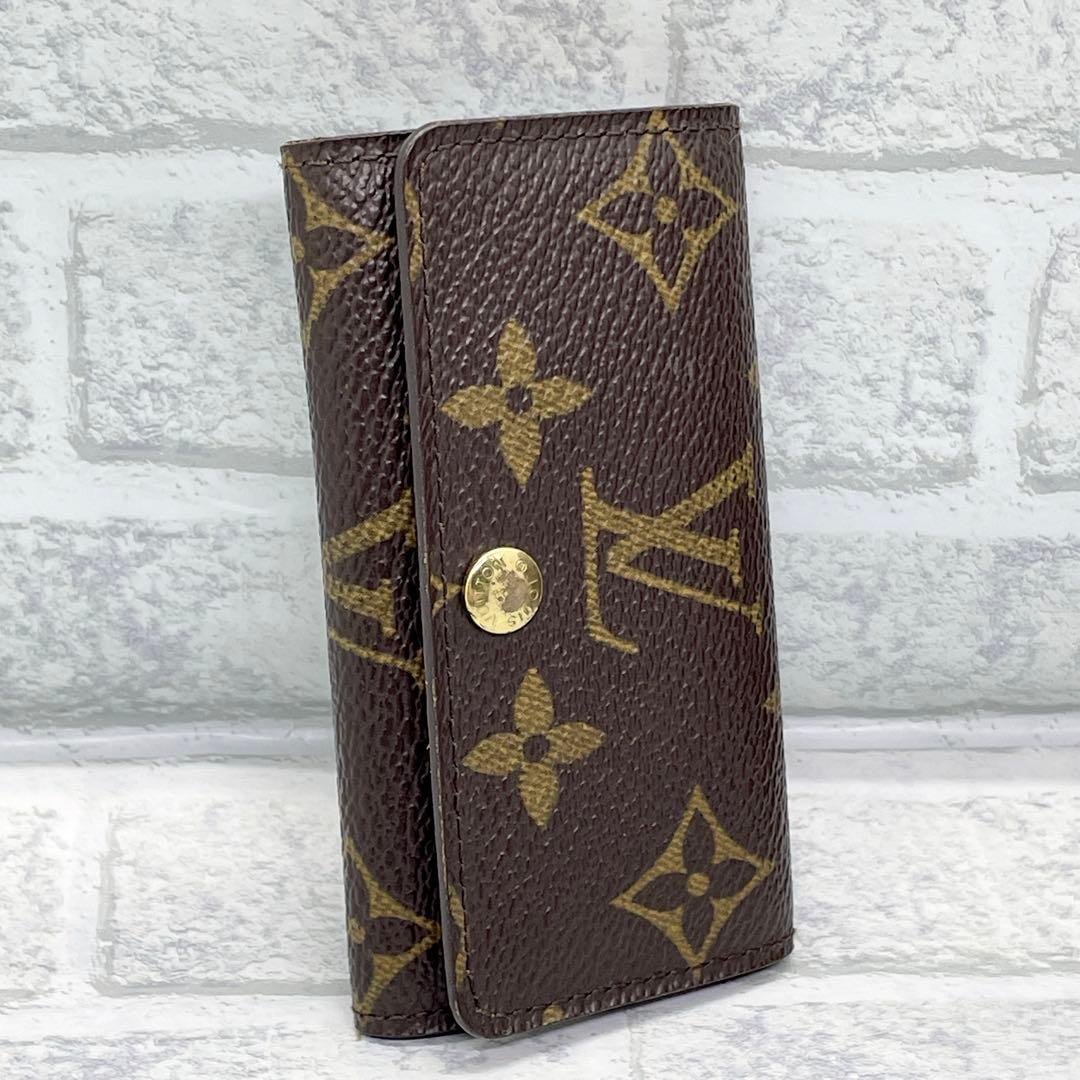 ✨極美品✨ルイヴィトン LOUISVUITTON モノグラム 4連 キーケース♡
