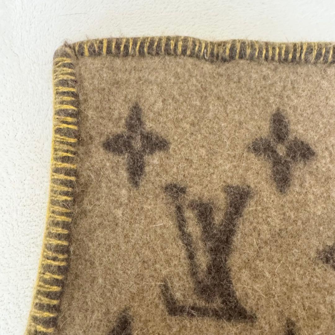 ルイヴィトン LOUIS VUITTON M70439 モノグラム ブランケット