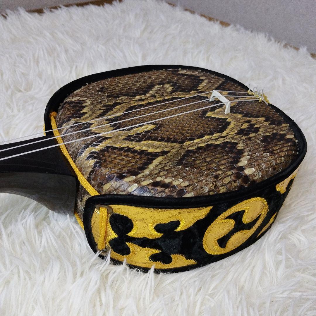 沖縄三線 本皮 三線 沖縄 皮破れなし 蛇皮 本蛇革 琉球 和楽器 弦楽器