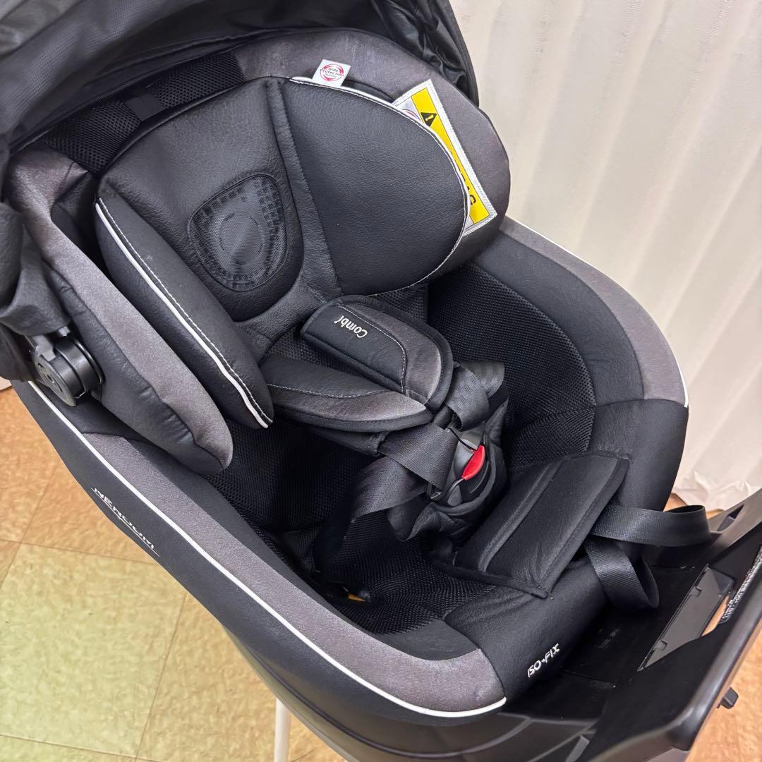 クリーニング済☆綺麗☆　コンビ　ネルーム　ISOFIX　エッグショック　ブラック