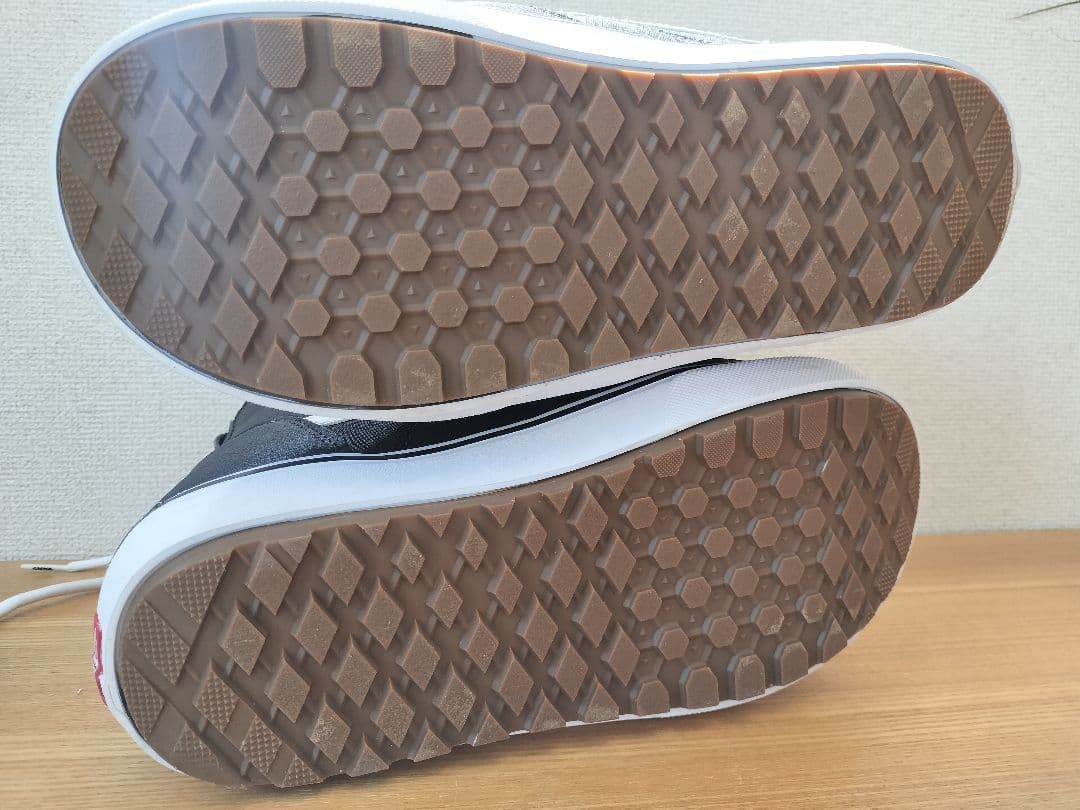 超美品 VANS バンズ Invado OG 2024年モデル28.0cm