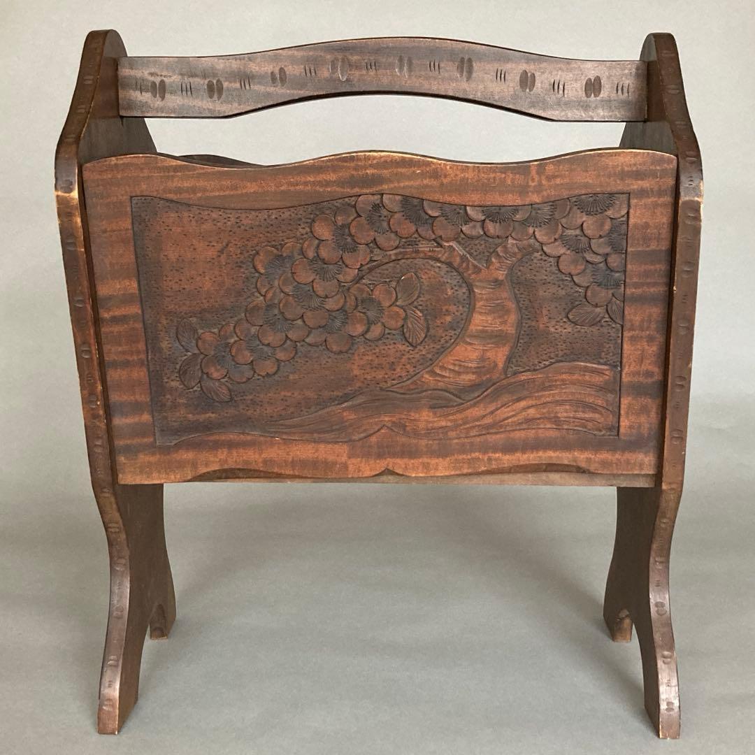 アンティーク　レトロ　ヴィンテージ　古道具　軽井沢彫　桜　彫刻　ラック　取手付