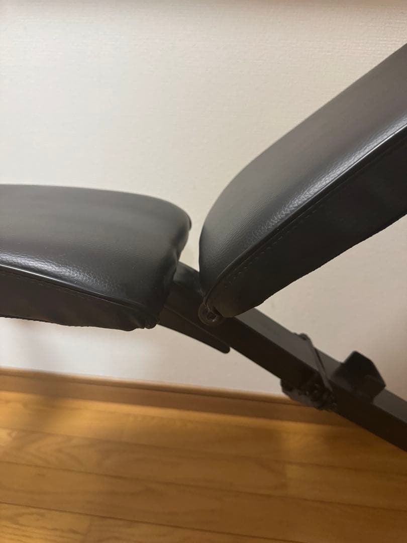 アディダス(adidas) 腹筋台 家庭用 トレーニングベンチ