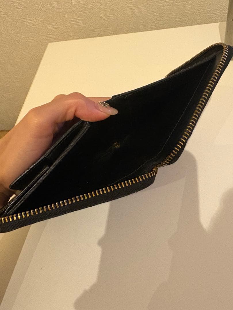 COMME des GARÇONS 二つ折り財布 黒