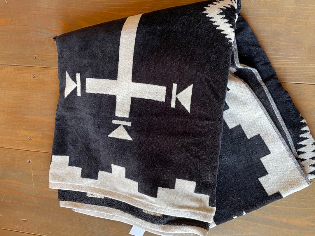 新品 ペンドルトン オーバーサイズ ジャガードタオル