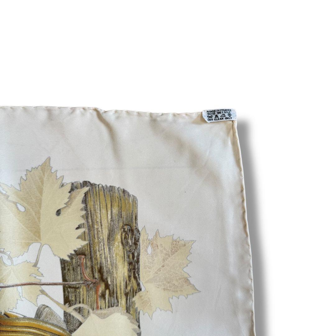 HERMES エルメス カレ90 ブドウの収穫 シルク スカーフ ゴールド