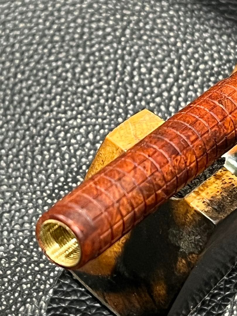 aikok　orenznero 0.3mm 本花梨瘤12角軸/グリップ格子