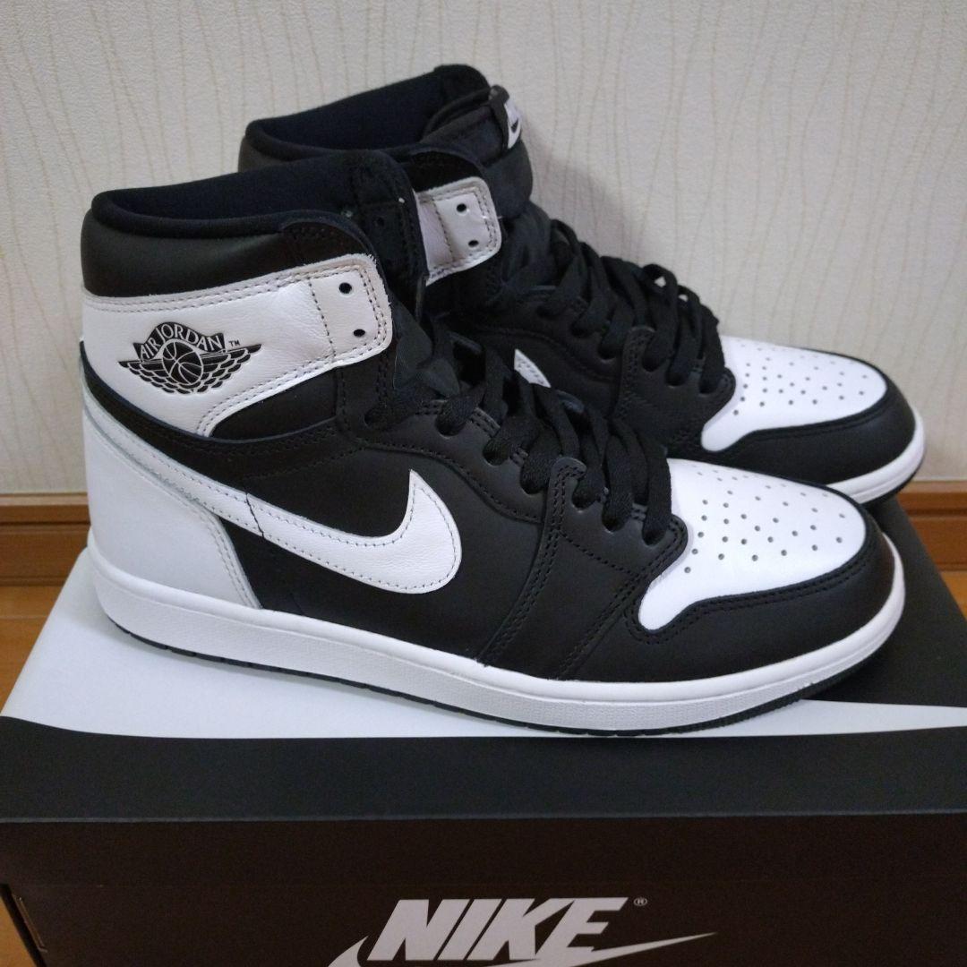 値下げ！NIKE Air Jordan 1 RETRO　ブラック/ホワイト