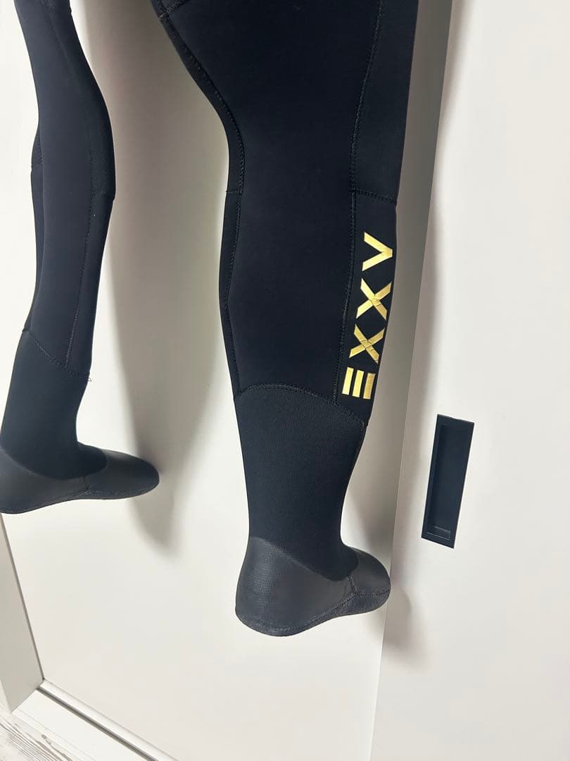 AXXE HUMMID 状態良好　ドライスーツ ブラック/オレンジ