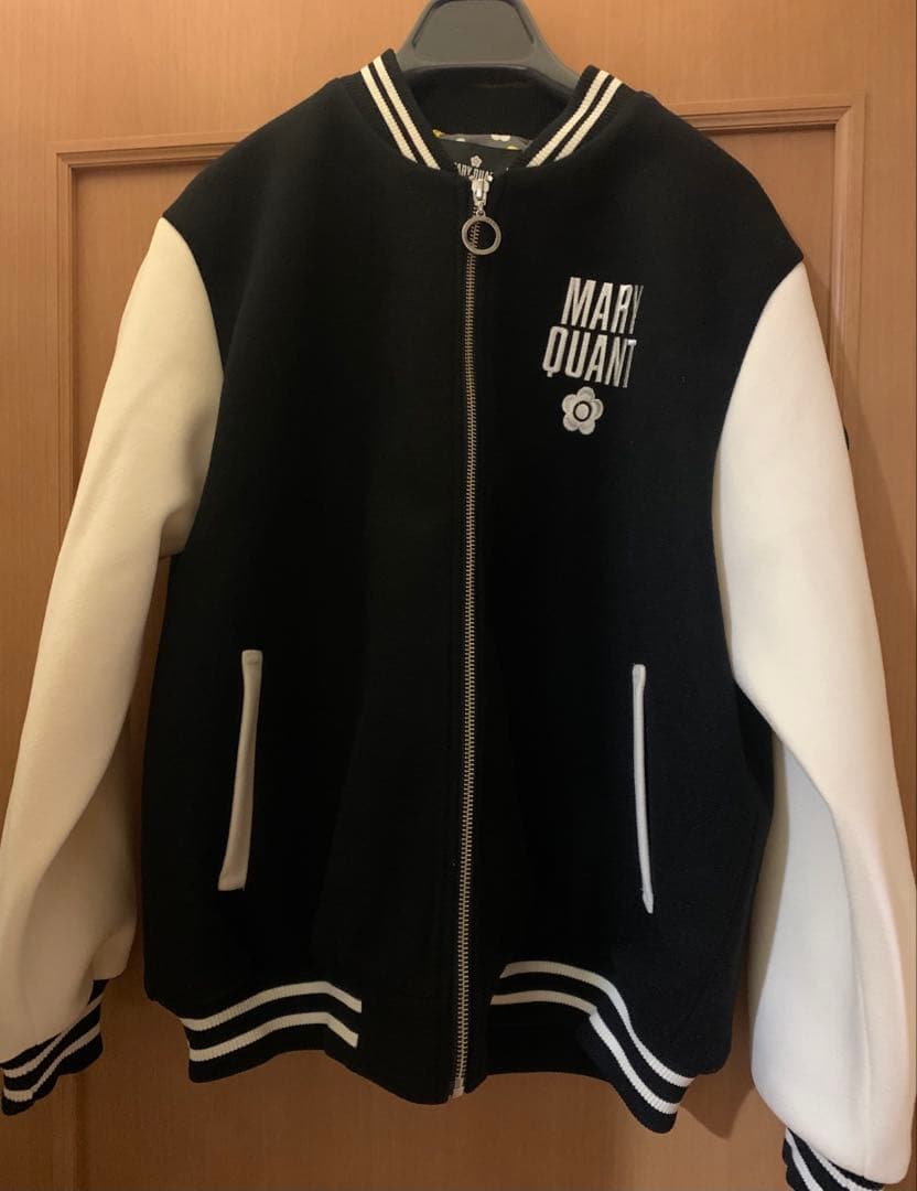 MARY QUANT マリクワ　ポケモンコラボ　ピカチュウ　スタジャン　ブルゾン