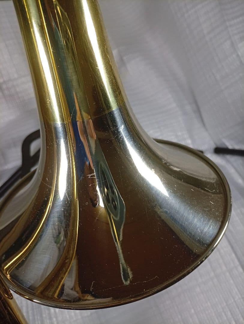 HUTTL トロンボーン 　LINE1000ケース付き