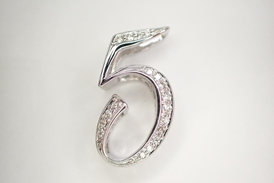 26/美品 ノンブル ゆきざき ユキザキ K18WG ダイヤ ペンダントトップ