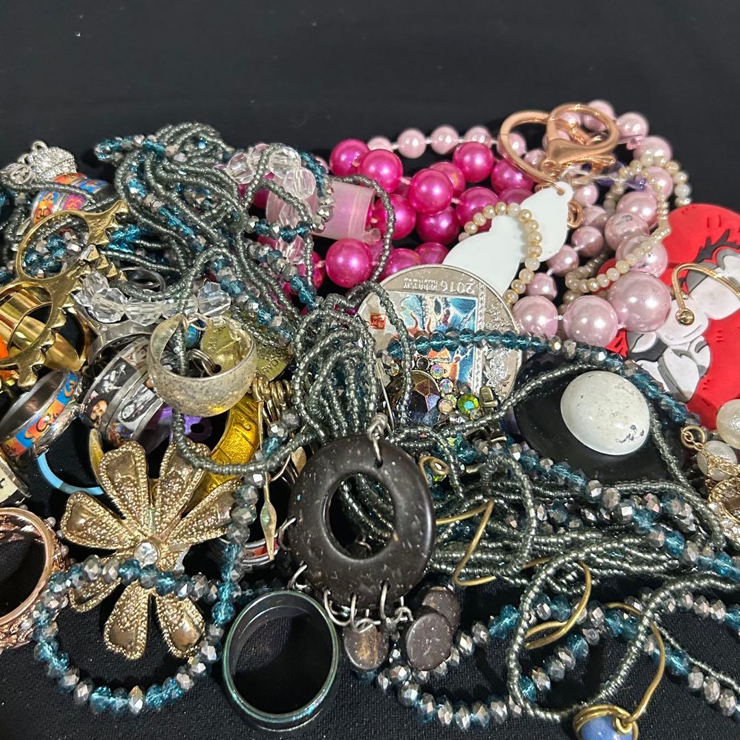 遺品整理ヴィンテージアクセサリーセット ネックレスとリング - メルカリ