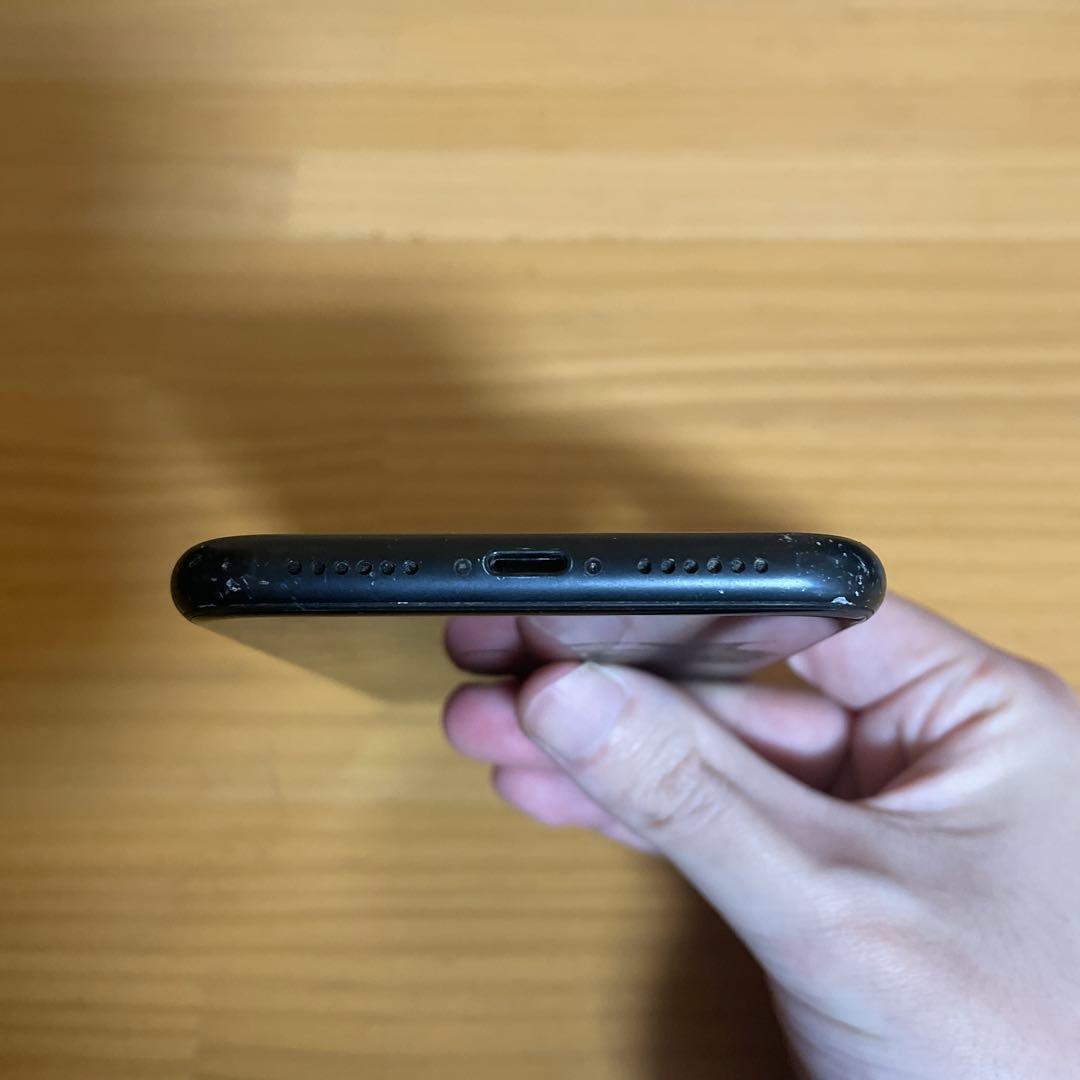 iPhone XR ブラック 最大容量81% SIMフリー