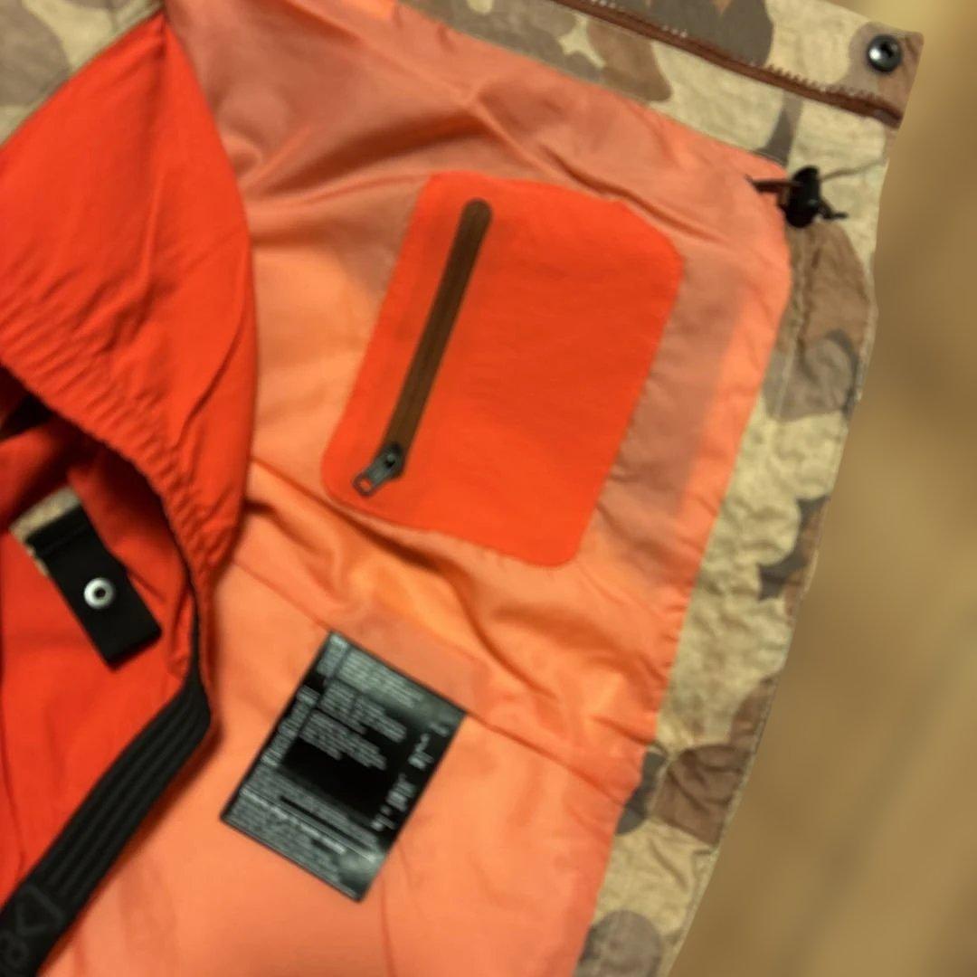 Burton AK スノーボード　ジャケット　レディース　Sサイズ