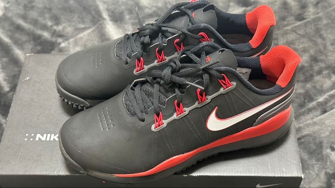 【NIKE GOLF】希少TW14タイガーウッズモデル ゴルフシューズ　黒