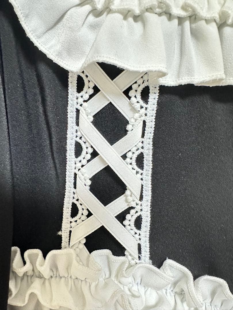 正規品 フリルに埋もれて見る悪夢ドレス DimMoire ブラック Mサイズ