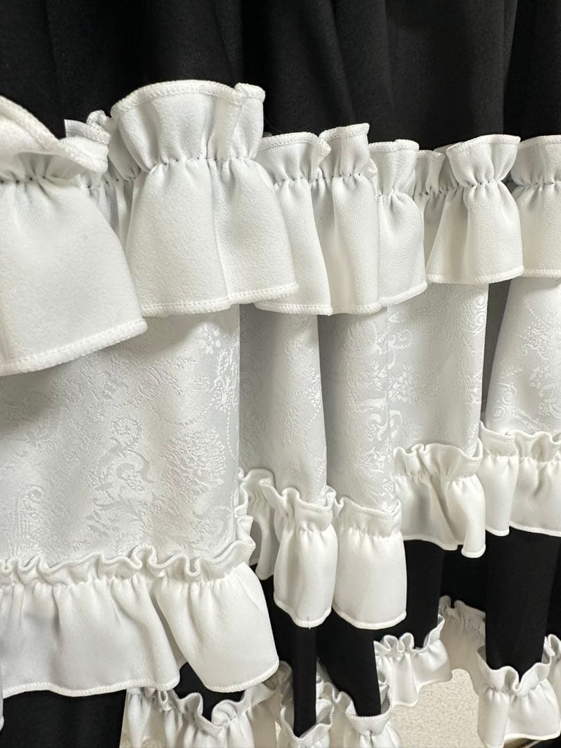 正規品 フリルに埋もれて見る悪夢ドレス DimMoire ブラック Mサイズ