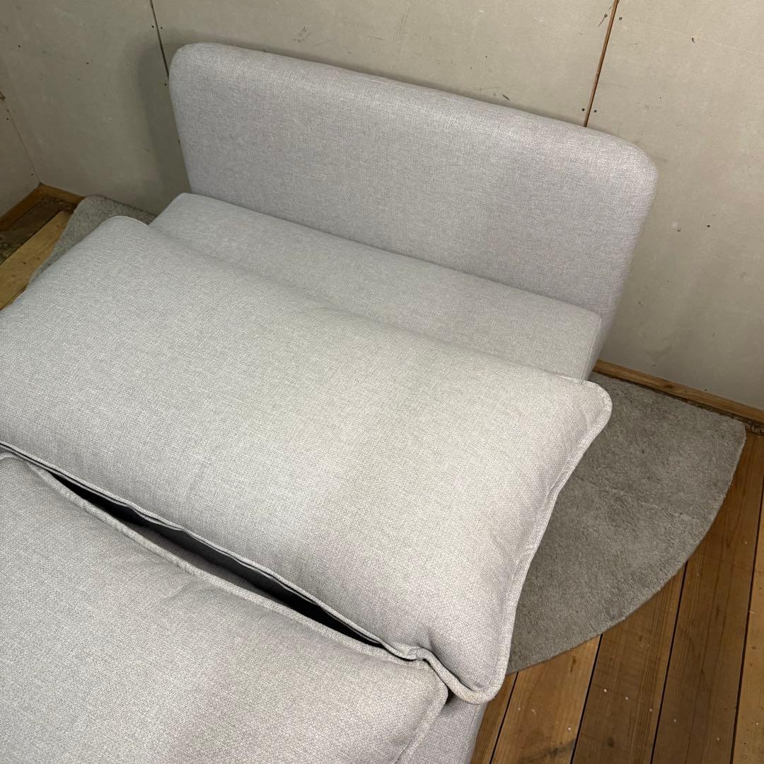 【630】ニトリ　グレーの1人掛けソファ　寝れます