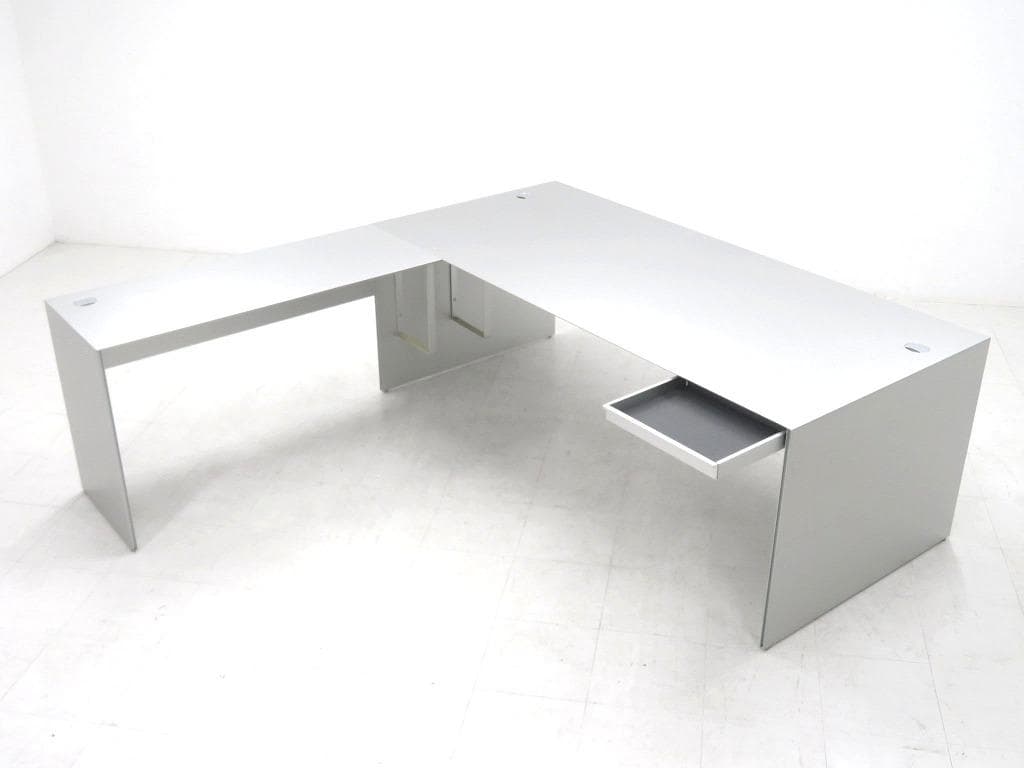 展示品　カッシーナixc エアーフレーム　エグゼクティブデスク　書斎机　モダン