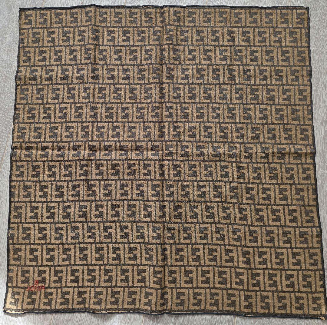 FENDI ハンカチスカーフ2枚希少ズッカ.格子ベッカシルク混ロゴレッド刺繍新品