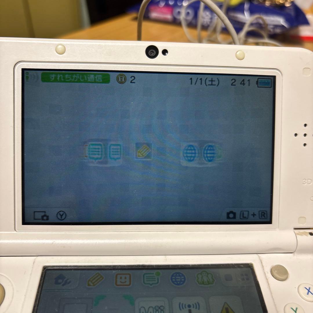 任天堂 Newニンテンドー3DS LL パールホワイト 3dsll 本体