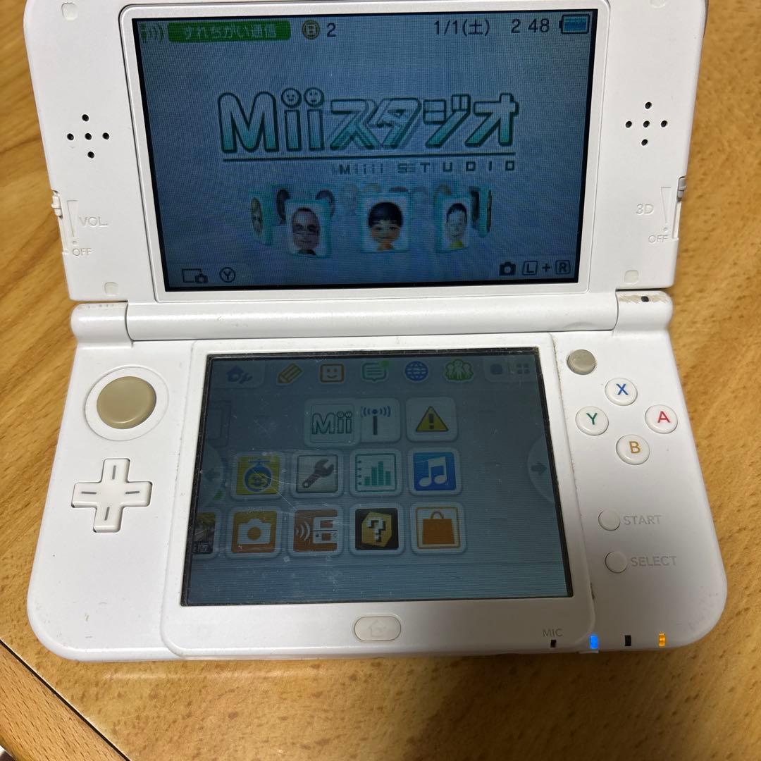 任天堂 Newニンテンドー3DS LL パールホワイト 3dsll 本体