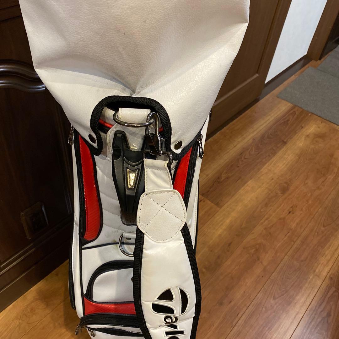 TaylorMade キャディバッグ ホワイト/レッド　新品ボール3個付