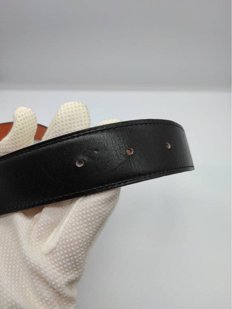 HERMES オレンジと黒のレザーベルト
