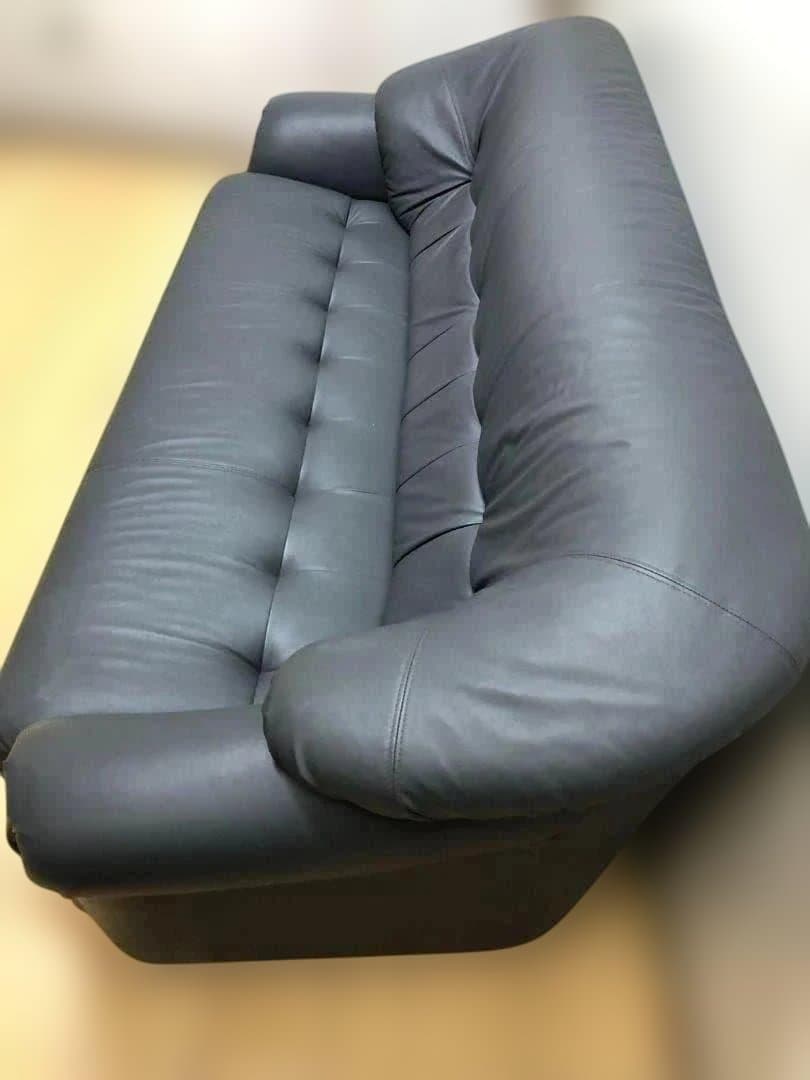 送料無料 3人掛け ソファ 合成皮革 ダークグレー 木製肘掛 75032-1-