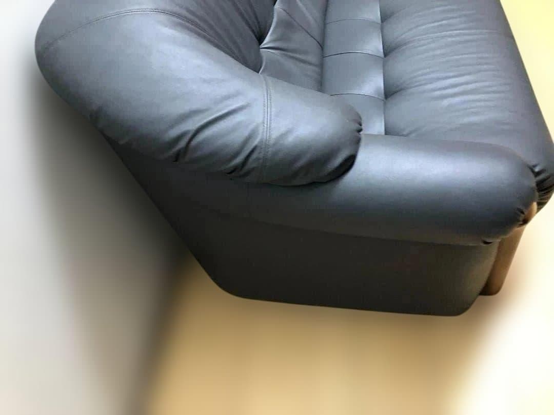 送料無料 3人掛け ソファ 合成皮革 ダークグレー 木製肘掛 75032-1-