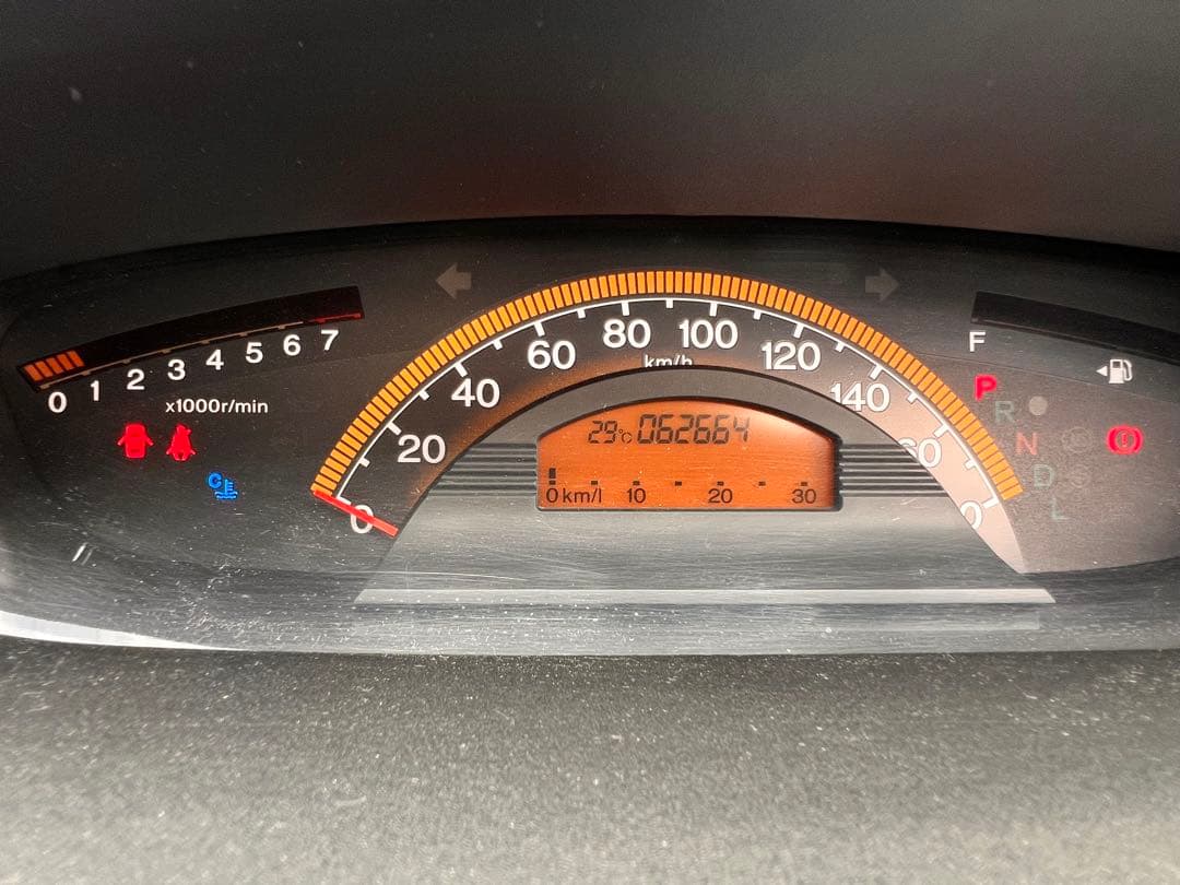 ワンオーナーホンダフリ-ド走行距離6万km本体価格25.5万 フリード