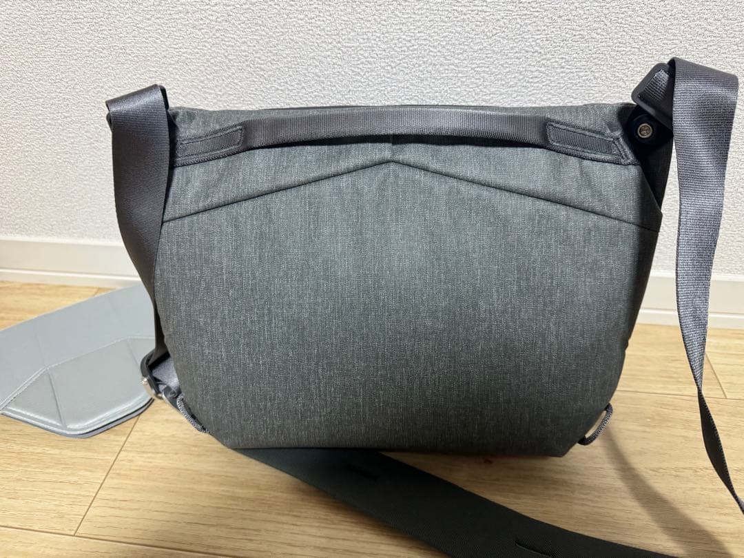 【美品】PEAK DESIGN Everyday Sling 6L アッシュ
