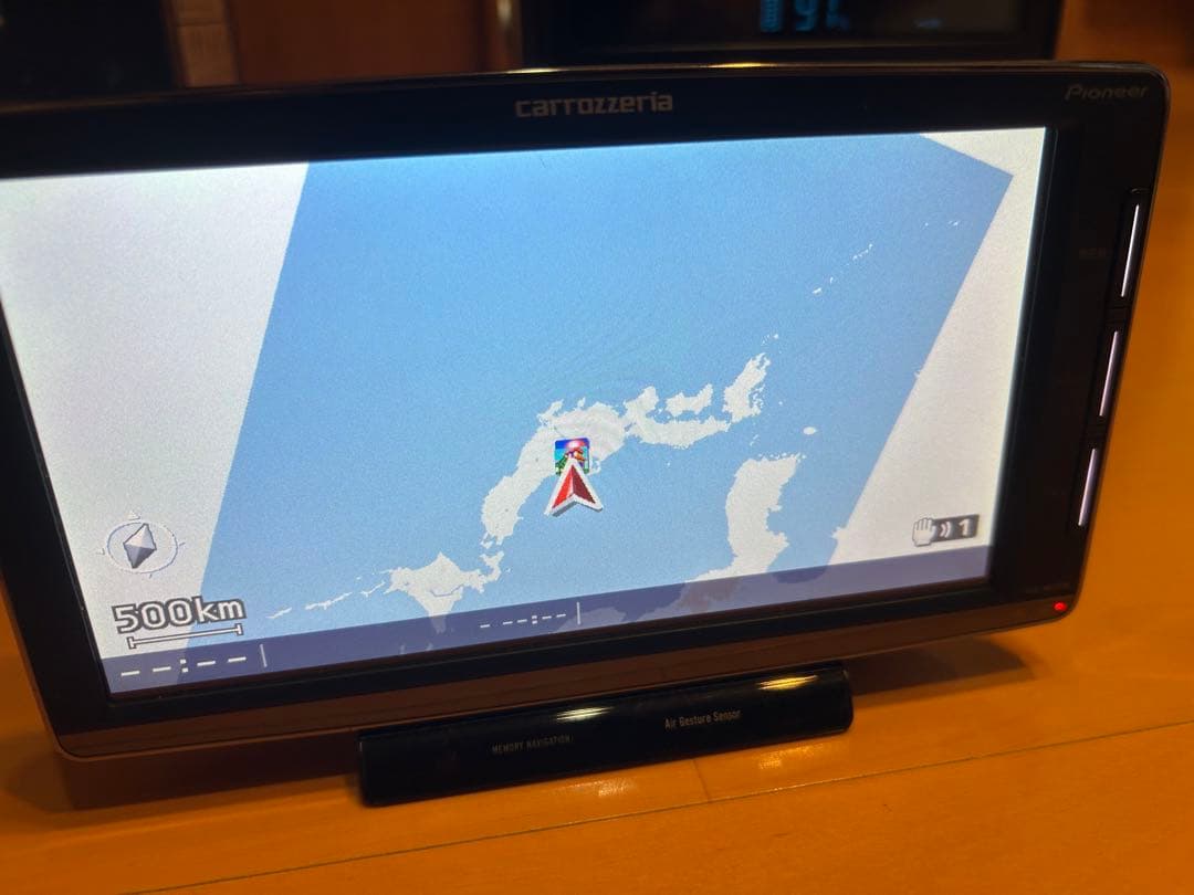 Pioneer AVIC-MRP099カーナビ 本体と付属品液晶モニター